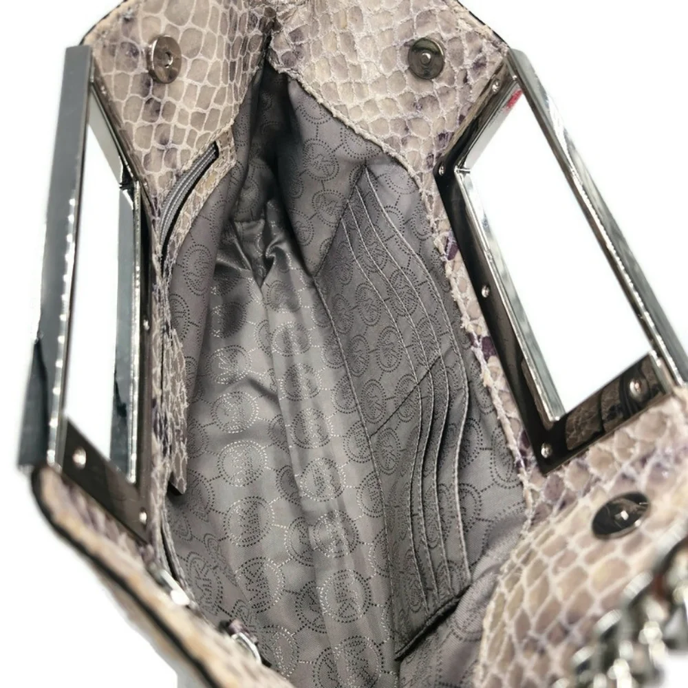 Michael Kors Berkley Pearl Grey & Cream Python Leather Clutch Or Shoulder Bag - Picture 7 of 16